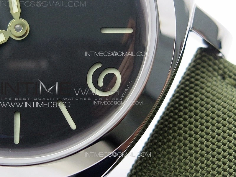 PAM606 Q "Hong Kong" HWF Black Dial on Green Nylon Strap P.3000 Super Clone